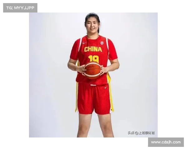 陈楠看好张子宇:她是中国女篮的未来之星,将助力球队腾飞(中国女篮张子宇简介) 陈楠看好张子宇:她是中国女篮的未来之星,将助力球队腾飞(中国女篮张子宇简介)